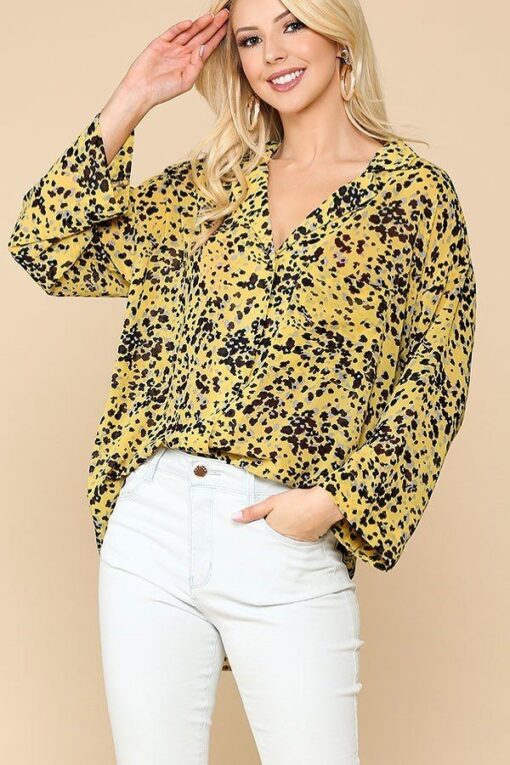 Animal Print Button Down Lapel Collar Shirt With Chest Pocket - Image 3