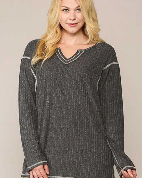 Two-tone Ribbed Tunic Top With Side Slits