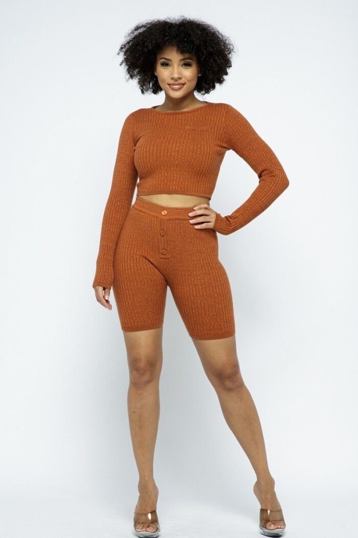Knit long sleeve cropped top knit high-waist biker shorts set