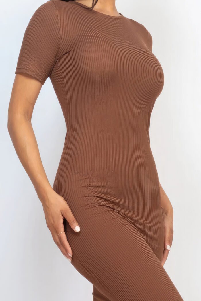 Ribbed bodycon midi dress