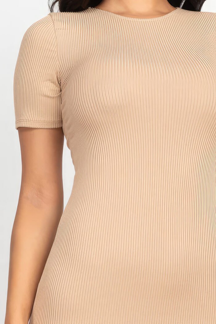 Ribbed bodycon midi dress