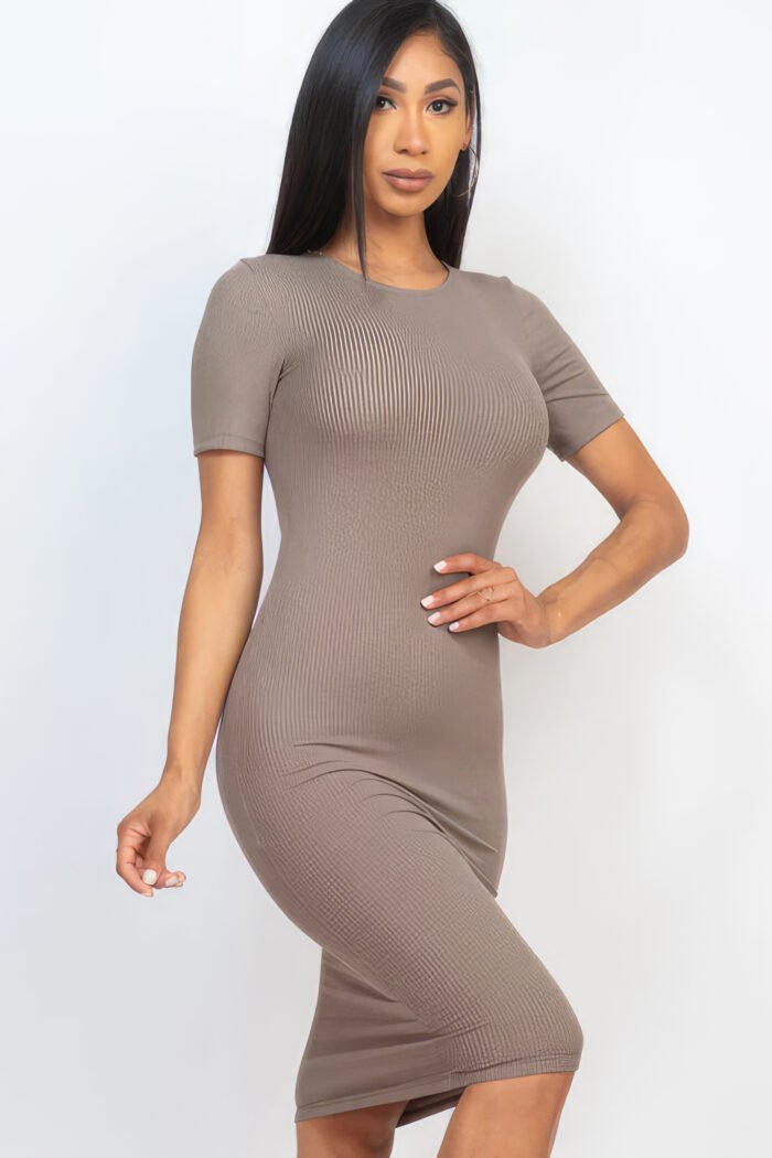 Ribbed bodycon midi dress