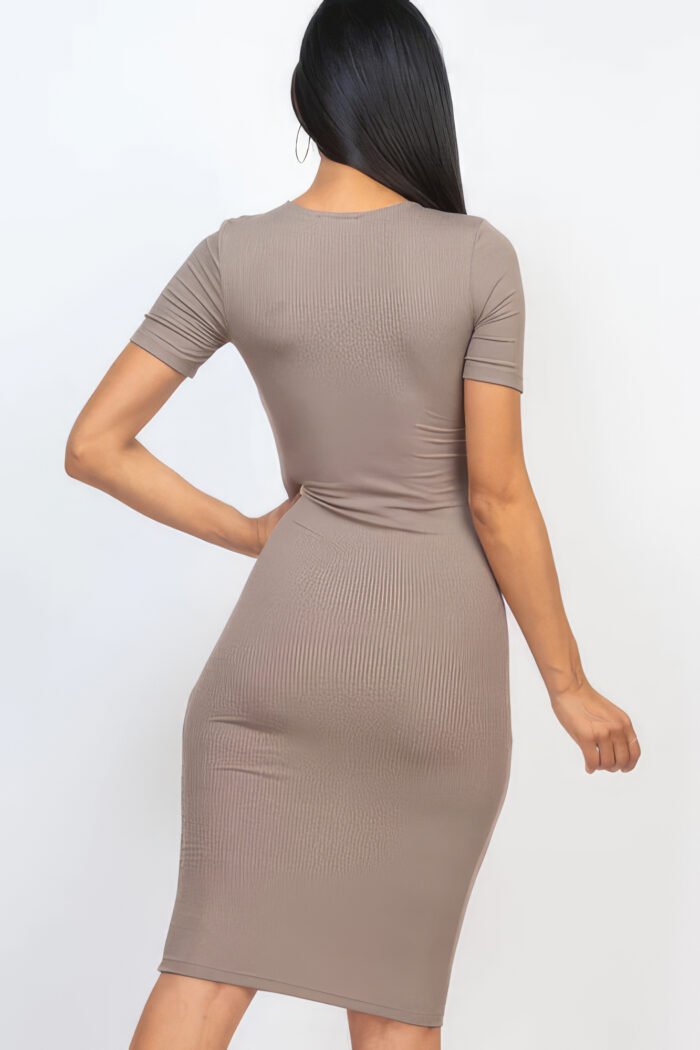 Ribbed bodycon midi dress