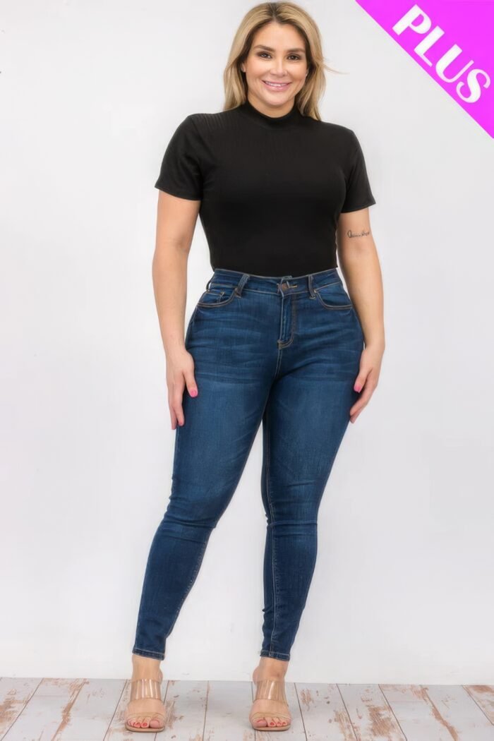 Plus Size Ribbed Short Sleeve Bodysuit - Image 12