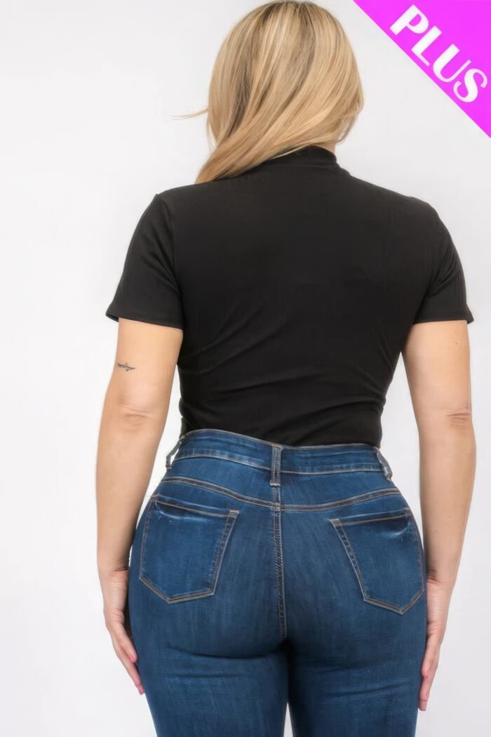Plus Size Ribbed Short Sleeve Bodysuit - Image 15