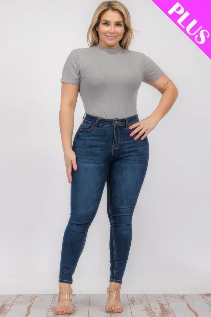 Plus Size Ribbed Short Sleeve Bodysuit - Image 2