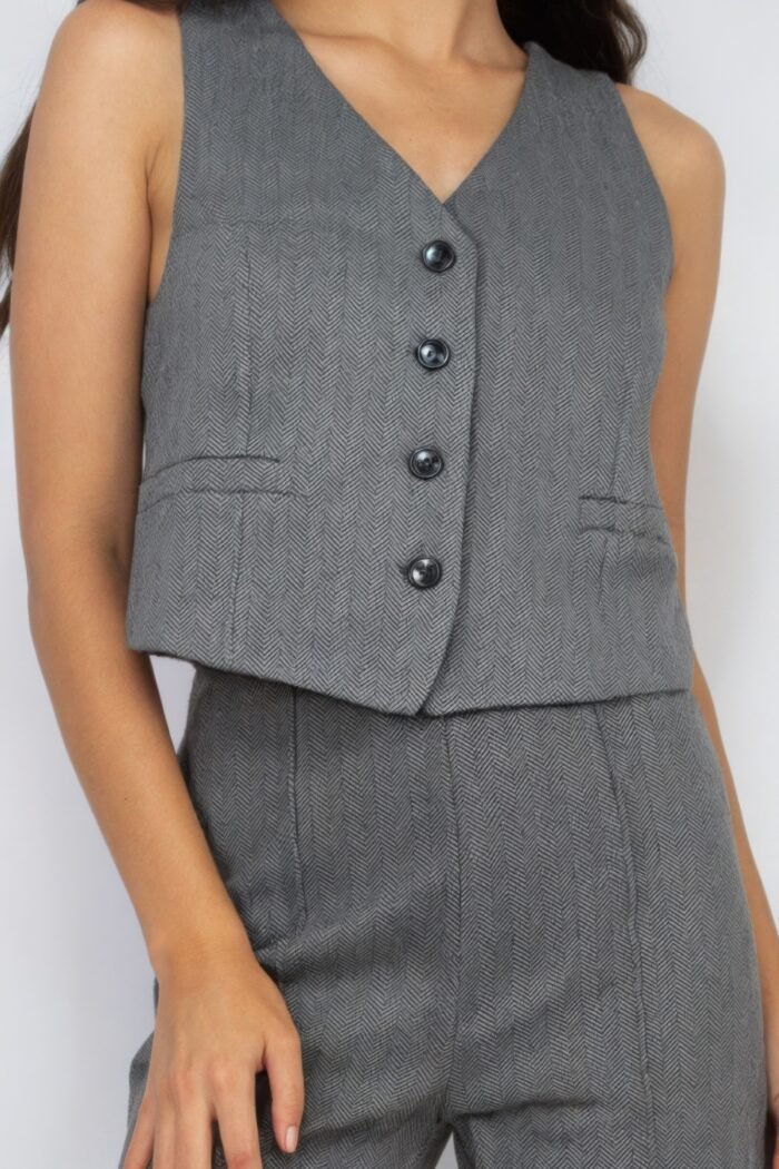Herringbone v-neck buttoned vest top