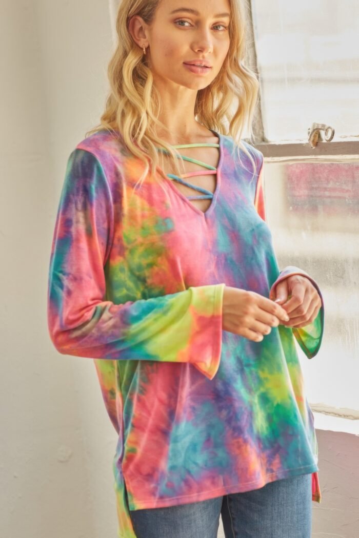 Tie-dye cage hi-low top