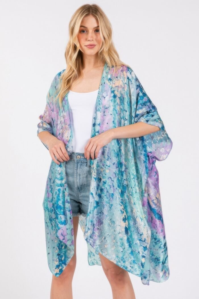 Abstract print silky feel kimono