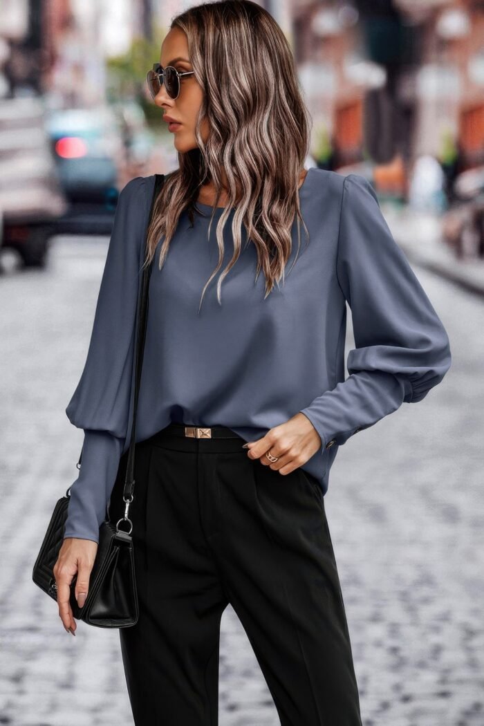Crew neck solid leg of mutton sleeve shirt