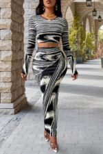 Round Neck Striped Crop Top Pencil Skirt Sets - Image 2