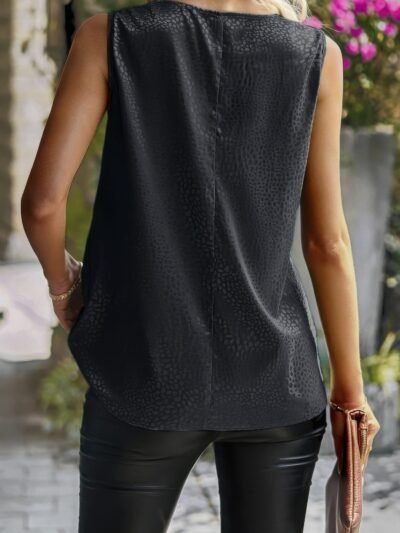 Animal Print Scarf Collar Sleeveless Loose Top Animal Print Scarf Collar Sleeveless Loose Top