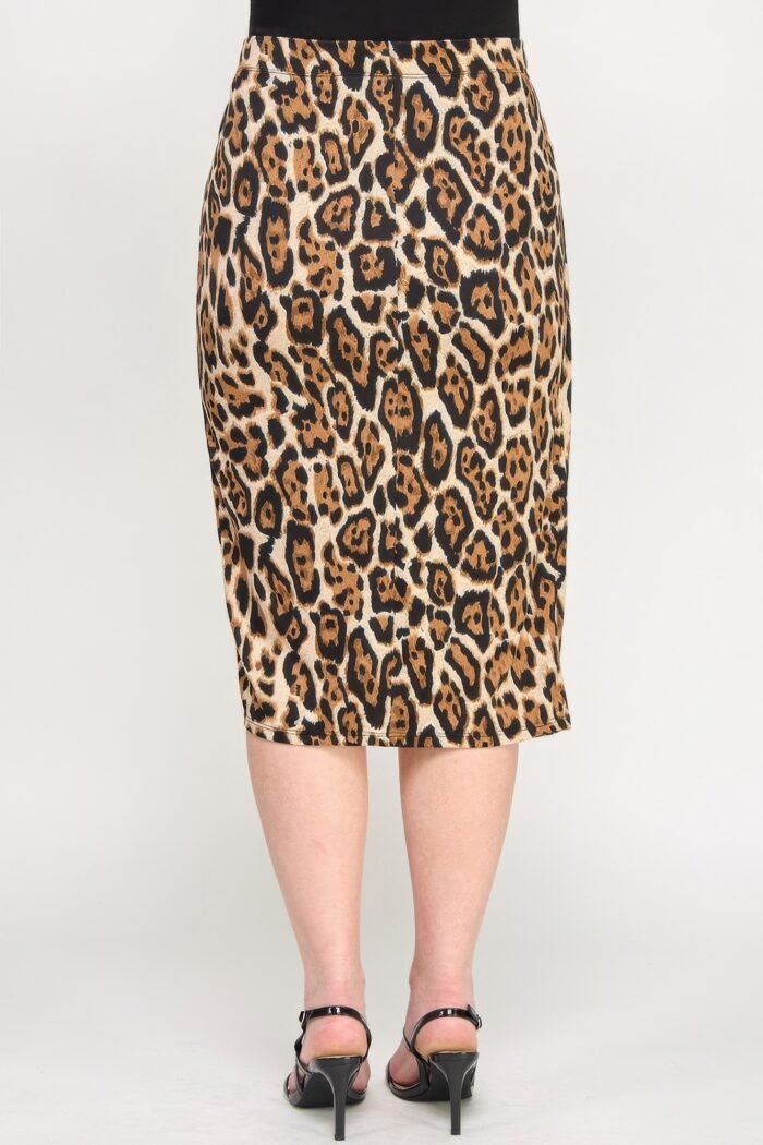 Plus leopard prt asym skirt w/ buckle - image 7