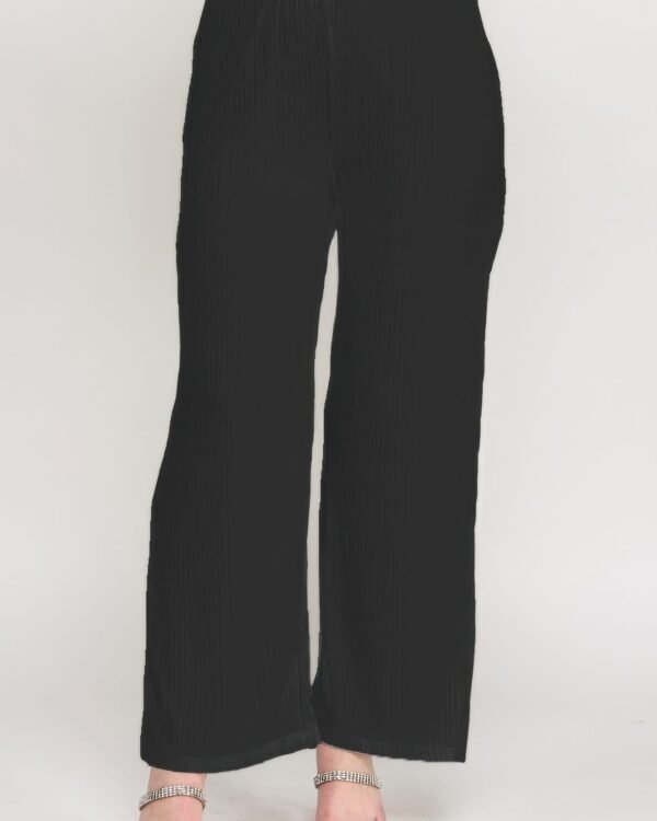 Plus Size Crinkle Knit Pants