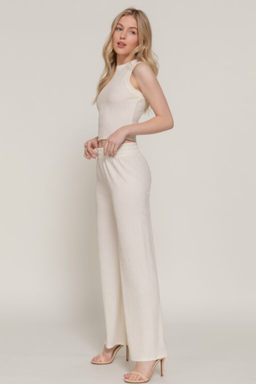 Sleeveless Top & Crinkle Knit Pants Set - Image 16