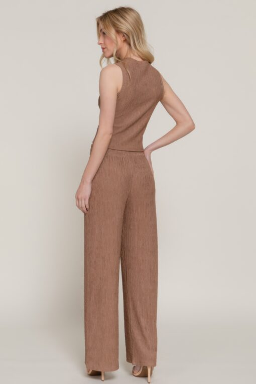 Sleeveless Top & Crinkle Knit Pants Set - Image 13