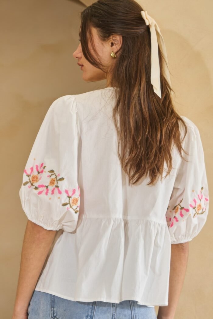 Poplin front ribbon tie blouse - image 14