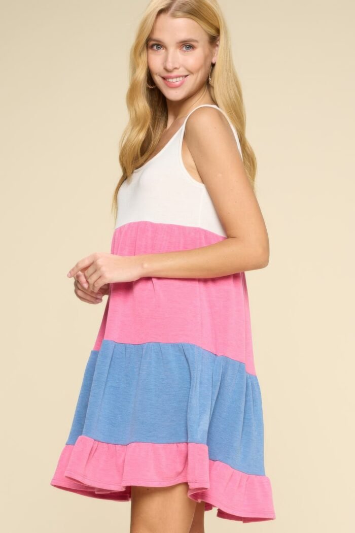 Color block babydoll dress - image 4