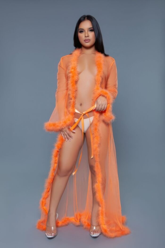 Marabou robe