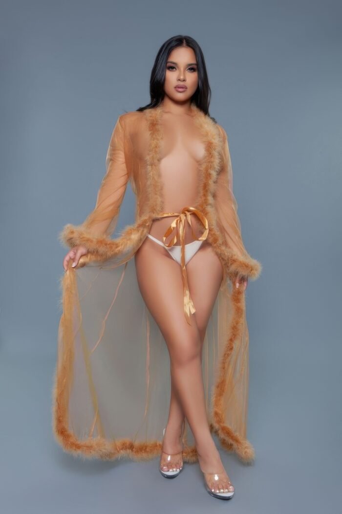 Marabou robe
