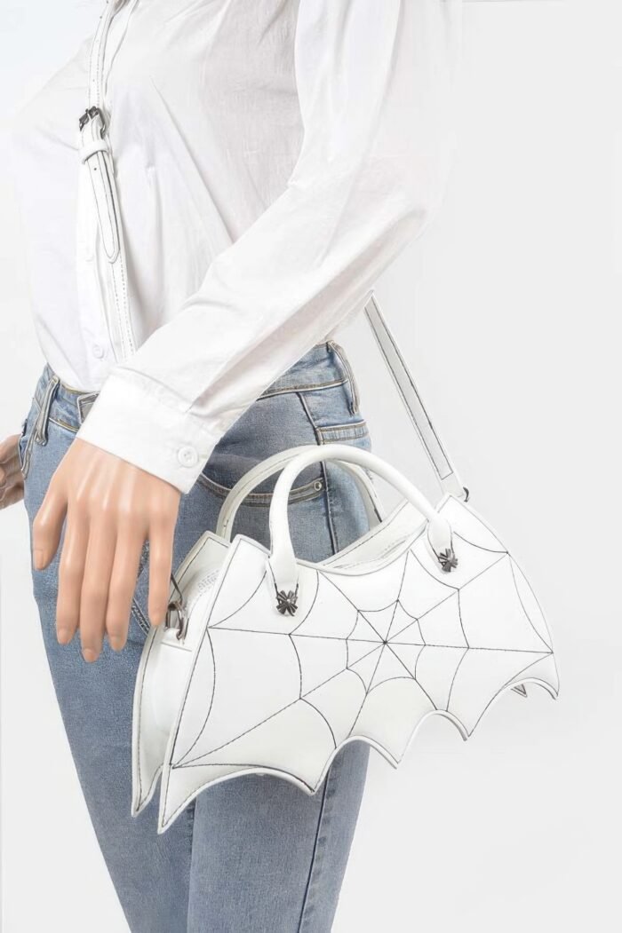Bat novelty bag - image 11