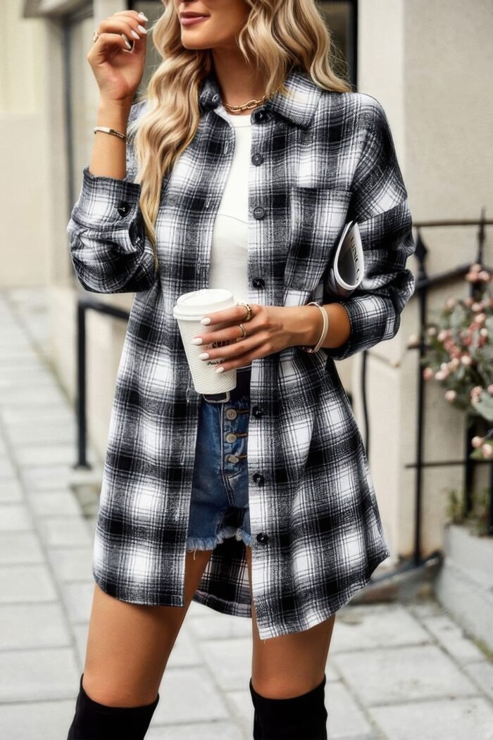 Plaid single pocket button down loose outerwear