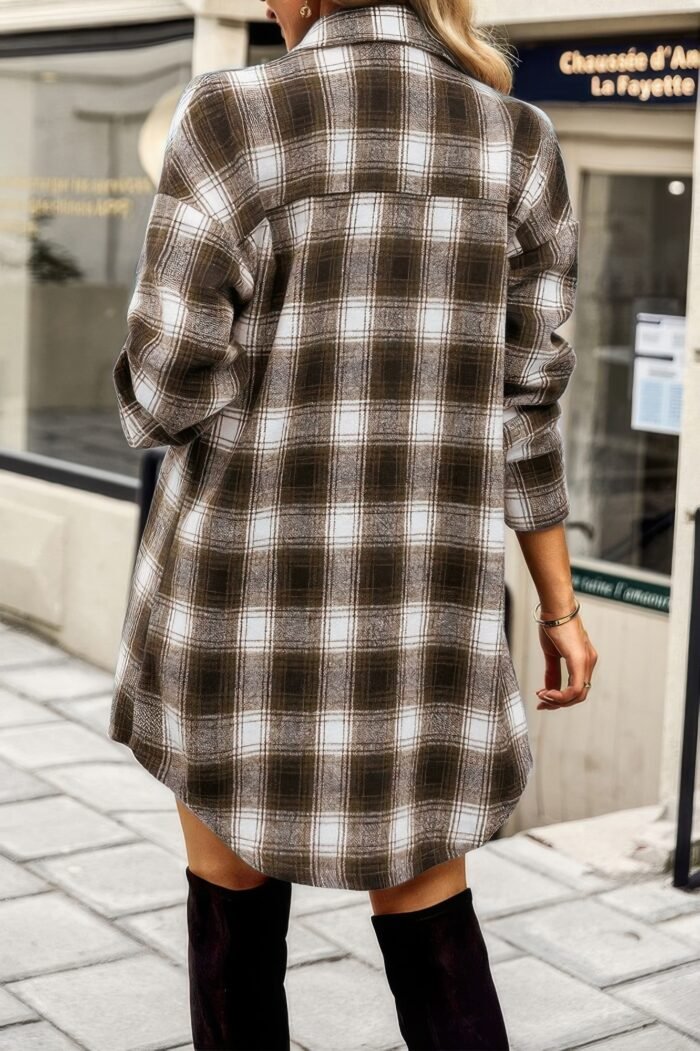 Plaid single pocket button down loose outerwear