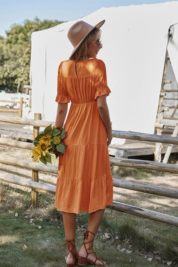 Flowy pleated short sleeve solid midi dress - image 2