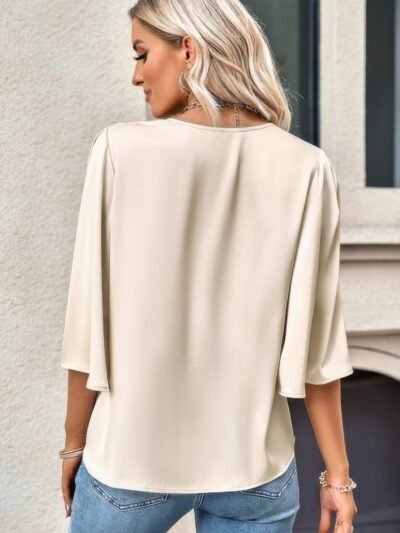 Solid V Neck Satin High Low Hem Blouse Solid V Neck Satin High Low Hem Blouse
