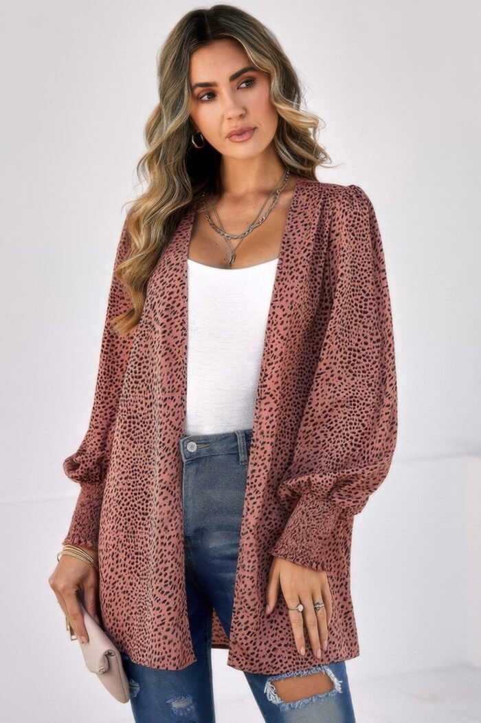 Allover print shirred cuff lantern sleeve kimono