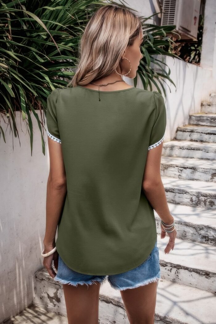 Color block trim flutter sleeve round neck top - image 2
