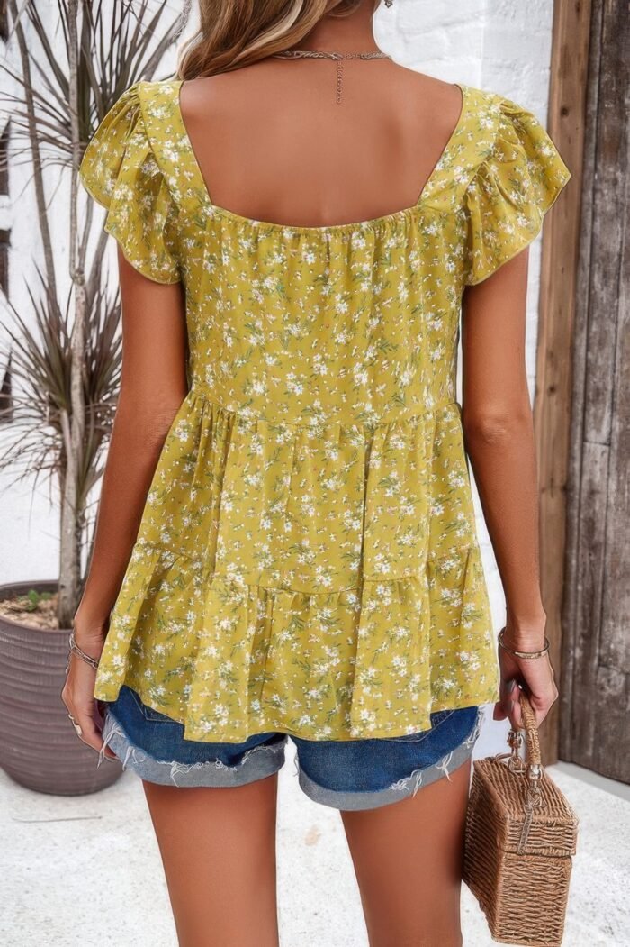 Floral print square neck ruffle sleeve tiered blouse
