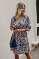 Boho Print Wrap Neck Tie Back Pleated Hem Dress - Image 5