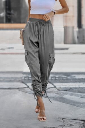 Solid Drawstring Hem Flap Pocket Side Stacked Pant
