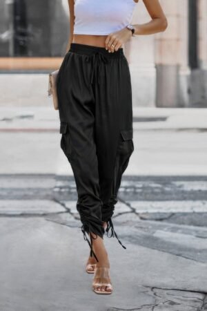 Solid Drawstring Hem Flap Pocket Side Stacked Pant