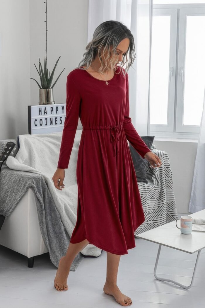 Solid round neck long sleeve drawstring dress