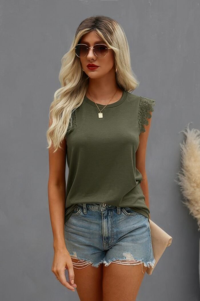 Round neck hollow shoulder solid fit top - image 4