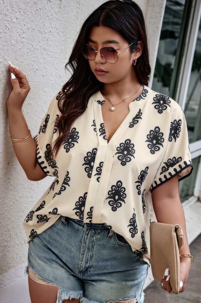 Plus size short sleeve v neck printed blouse