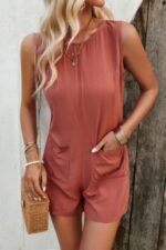 Solid Crewneck Sleeveless Loose Pockets Romper - Image 4