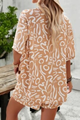 Allover Print Elastic Shorts Two Pieces Button Set