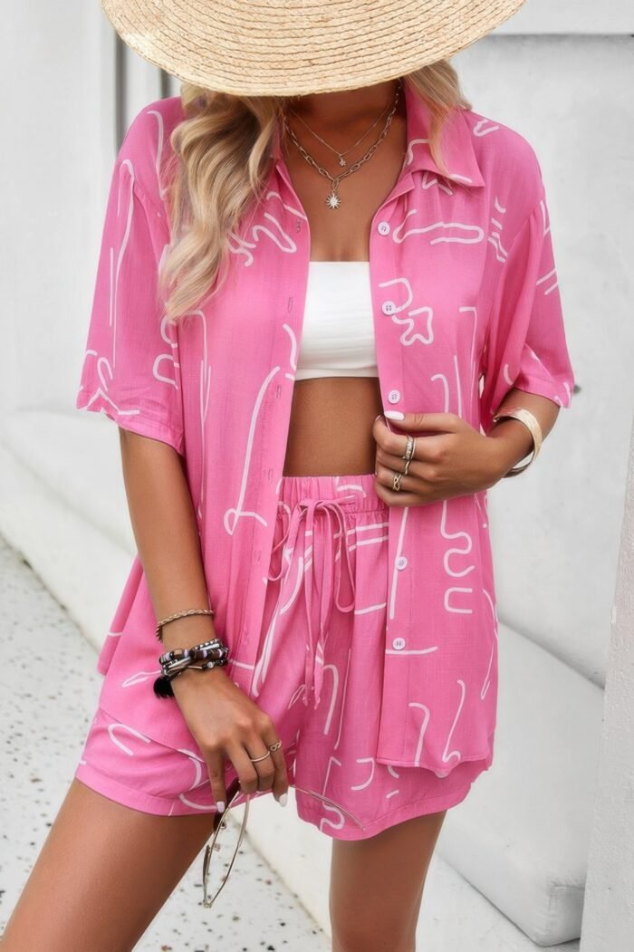Allover print elastic shorts two pieces button set