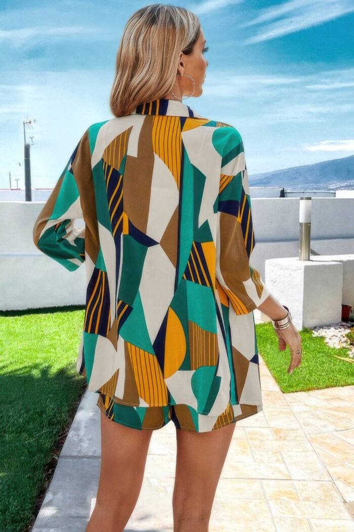 Graphic print open front pockets blouse and short