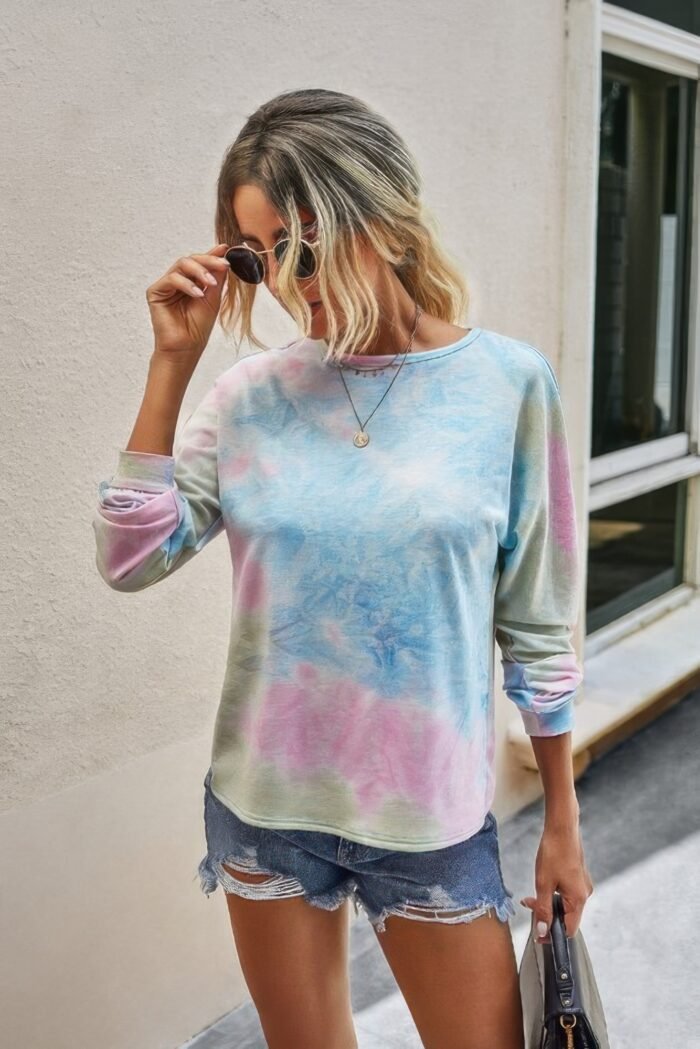 Round neck tie dye open back loose sweatshirt