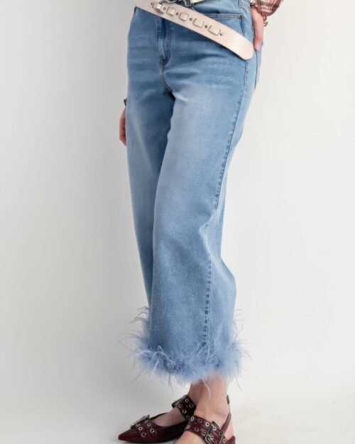 fur bottom hem washed stretch denim pants