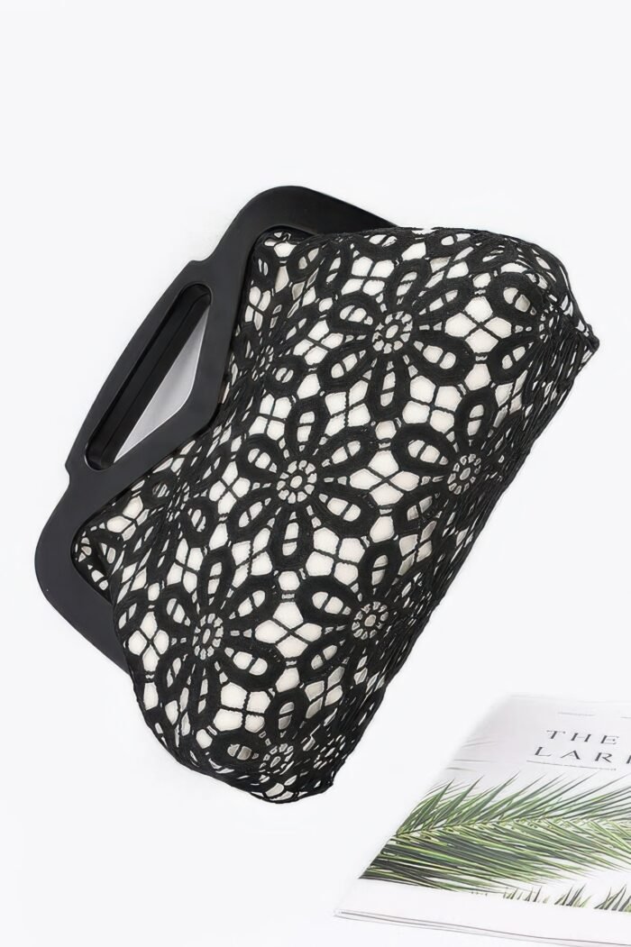 Crochet wood frame clutch - image 5