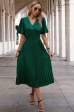 Solid Elastic Waist Band Pleated V Neck Dress - Image 13