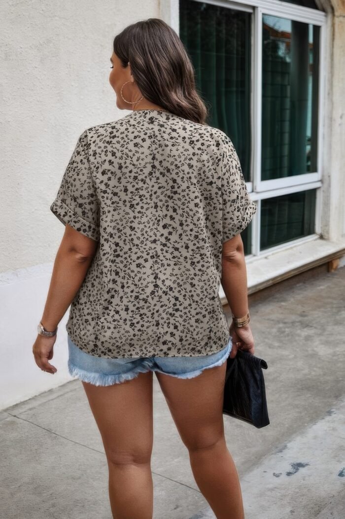 Plus Size Floral Notched V Neck Short Casual Blouse - Image 4