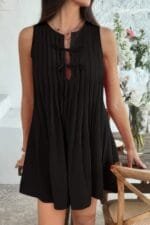 Solid Tie Knot Pleated Sleeveless Mini Dress