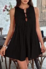 Solid Tie Knot Pleated Sleeveless Mini Dress