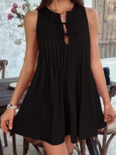 Solid Tie Knot Pleated Sleeveless Mini Dress Solid Tie Knot Pleated Sleeveless Mini Dress